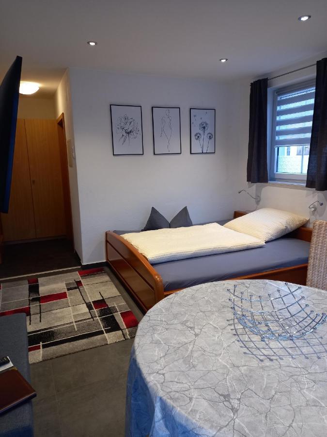 Cafe Und Pension Ringer Vilseck Екстериор снимка