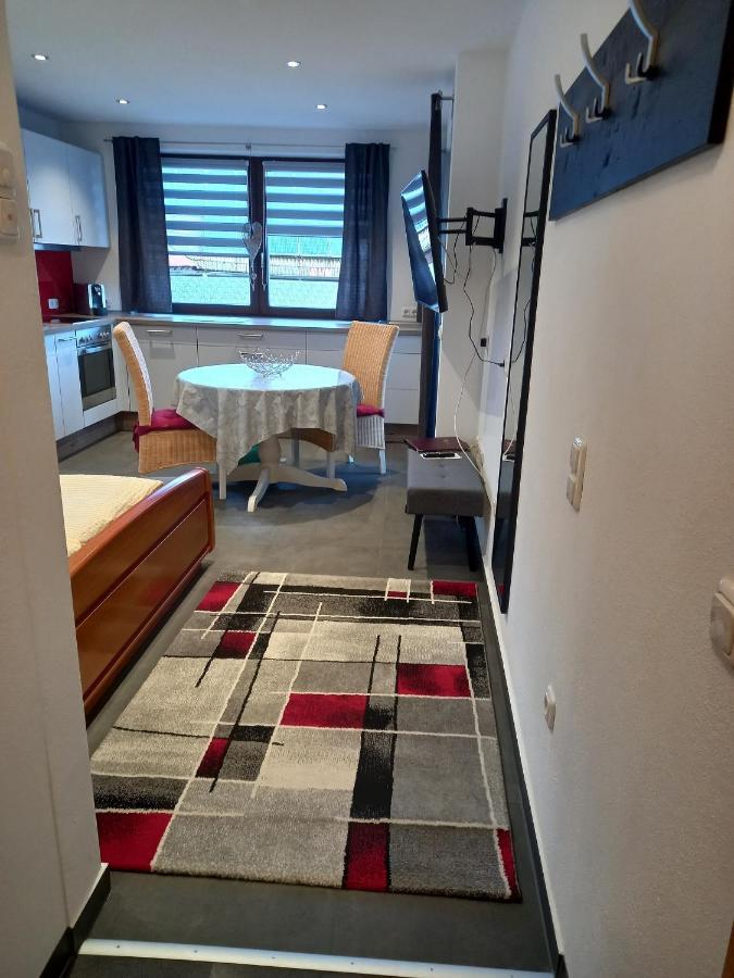Cafe Und Pension Ringer Vilseck Екстериор снимка